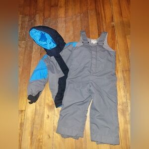Children's Place Gray and Blue 2T Snow Gear